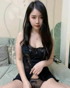 性感大胸翘臀骚妹