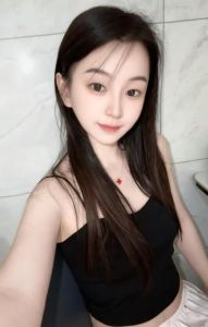拱墅果果小姐姐