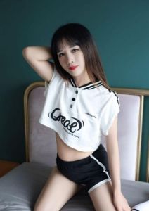 风骚黑丝臀美妇