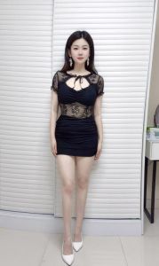 蜀山巨霸肤白貌美