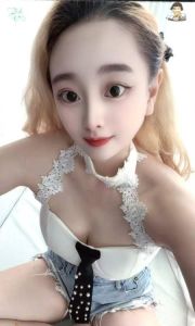 颜值嫩妹浅浅