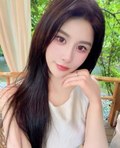 制服诱惑性感美足cc