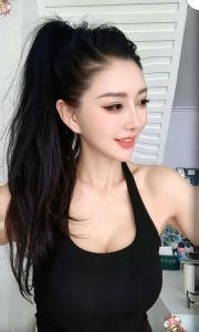 大胸翘臀娜娜
