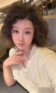 韩系一字马美女
