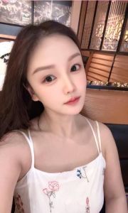 白云潇潇