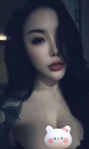 丰乳肥臀小野猫