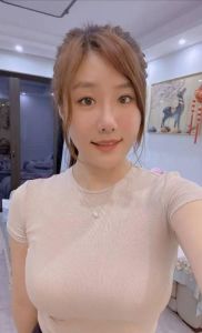 丰满性感翘臀