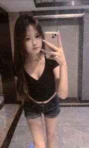 闵行零零后小妹瑶瑶