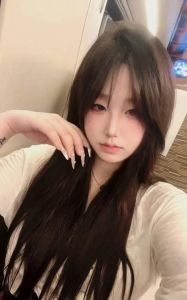纯情可爱萌妹子