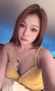 服务不催钟小幂幂