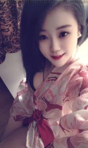 蜜桃臀艾艾