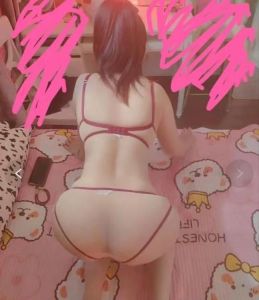 光谷大胸