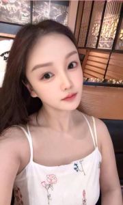 白云女友感楚依