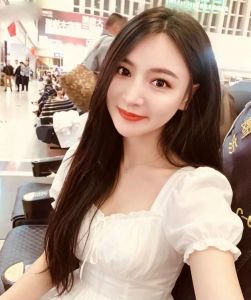 花果园长发粉波少妇