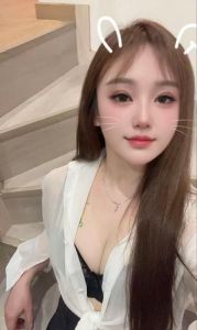 沙井美臀小甜甜