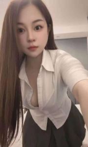 大奶毒龙丹妮
