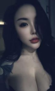 栖霞肥臀巨乳