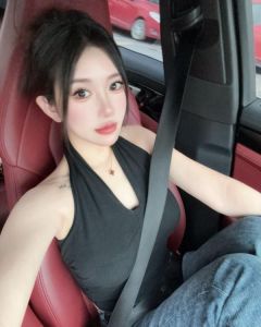 吴中肤白貌美骚货