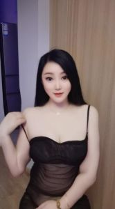 南门依晨小姐姐