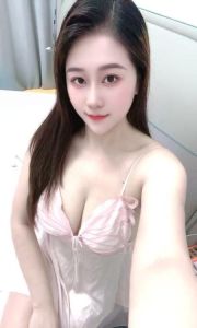 上城高挑大奶妹