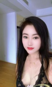 服务系大奶少妇