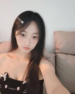 大长腿小芸