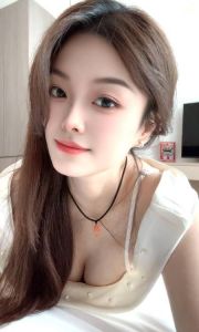海珠身材饱满沐子老师
