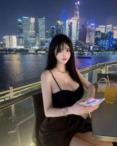 巨乳高颜反差兔兔