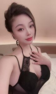 上城性感大胸少妇