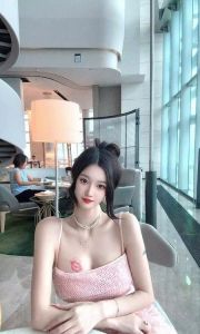 爱健身的丰满老师