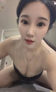 温柔逼紧小骚妹