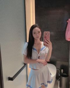 排骨精朵朵