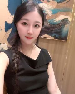 洪山风情旗袍小仙女