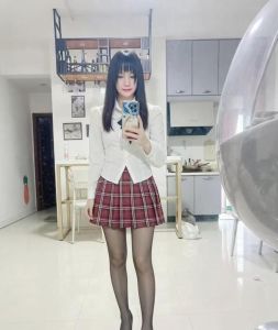 洪山制服长腿美女