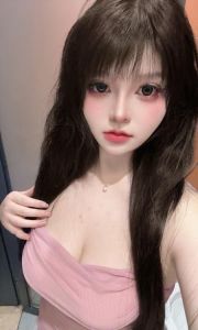坂田女友闹闹
