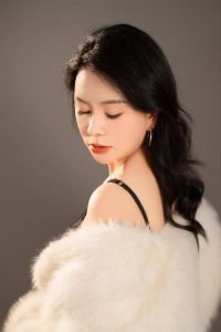芙蓉潮喷瑜伽妹