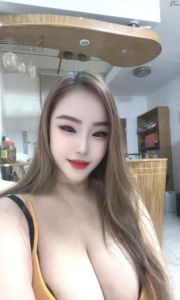 F巨乳玫瑰