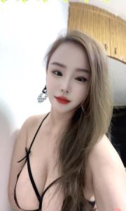 F巨乳玫瑰