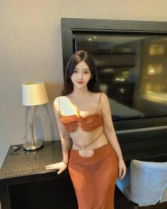 丰润饱满体贴颜值老师