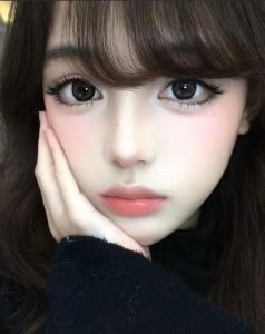 三点粉美胸嫩妹