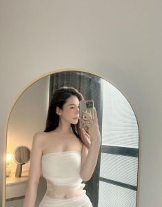 身材苗条胸大御姐