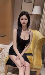 前凸后翘热情服务老师