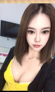 会玩角色扮演的御姐