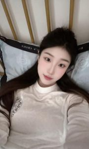 兼职嫩妹大长腿