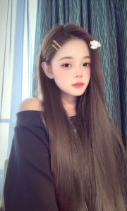 舌吻清纯嫩妹