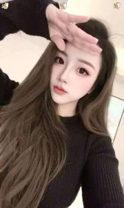 福田前凸后翘颜值嫩妹