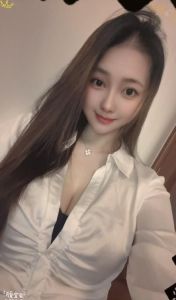 丰满小姐姐