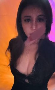 翘臀小蛮腰善意老师