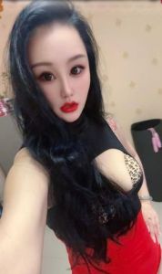 170烈焰红唇骚御姐