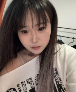 婴儿肥小骚货